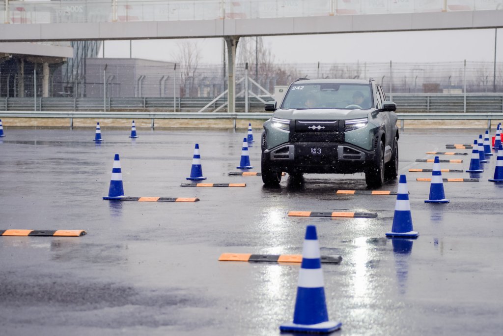 byd57 LZ_01288-opq4201109755.jpg