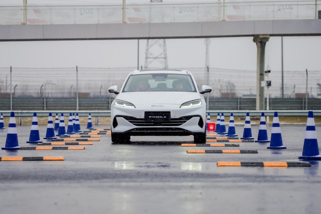 byd59 LZ_01281-opq4201072640.jpg