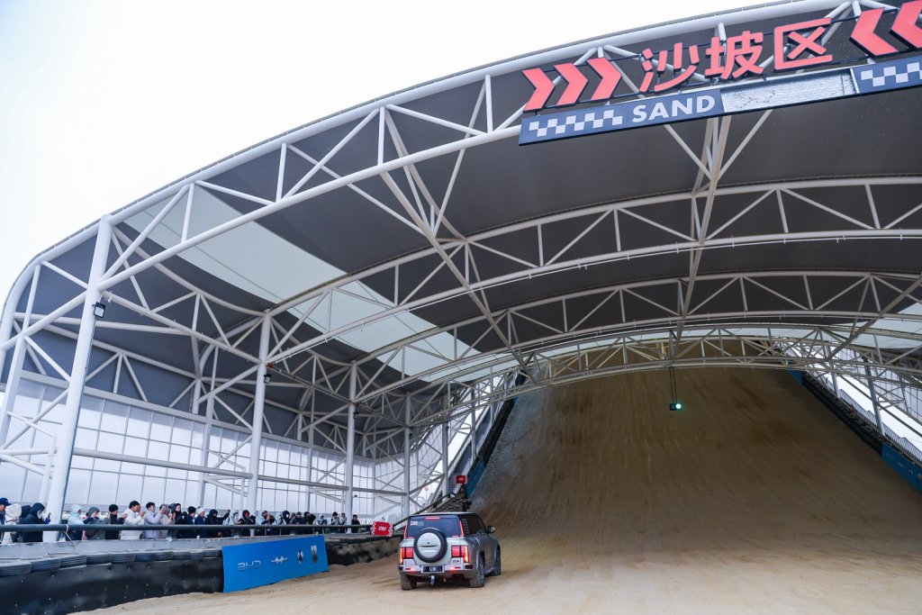 byda5 1U2A5500-opq4201097291.jpg