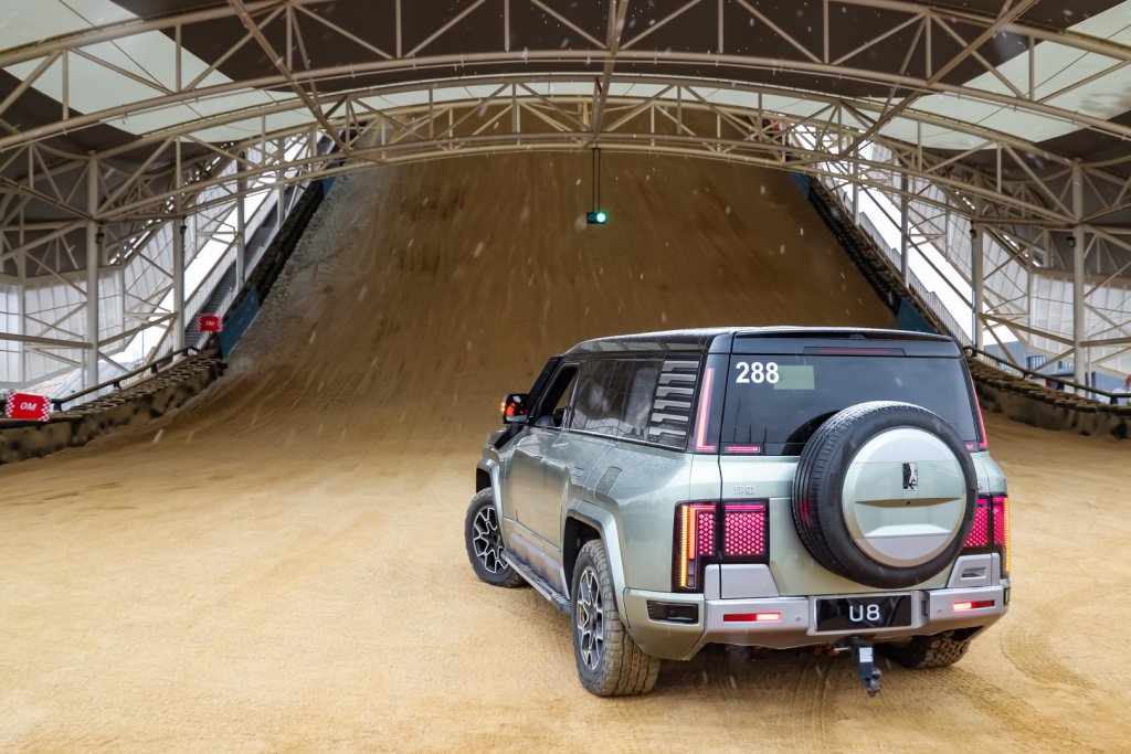 byda11 3G4A2260-opq4201084205.jpg