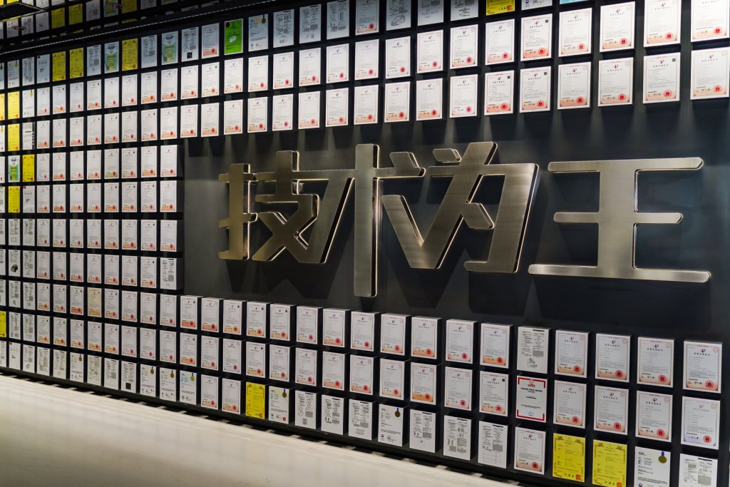 bydc24 A7402302-opq4204070716.jpg