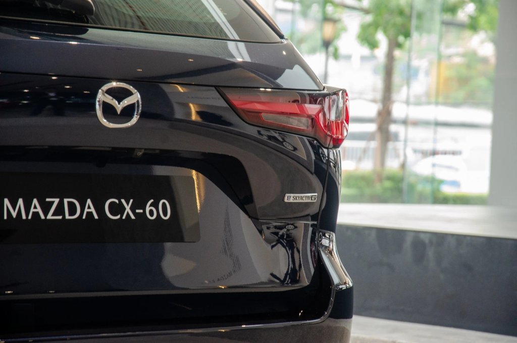 Mazda_CX_60_znews_26.jpg
