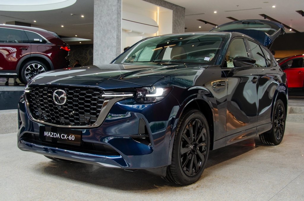 Mazda_CX_60_znews_34.jpg