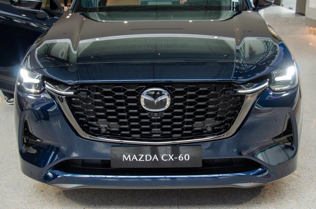 Mazda_CX_60_znews_39.jpg