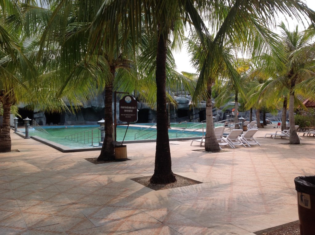 13 Suối nóng Bình Châu (27).JPG