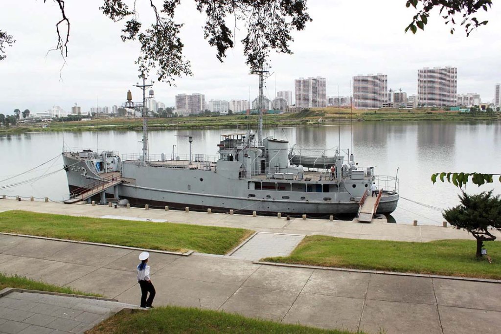 USS Pueblo 2010_9_9 (11).jpg