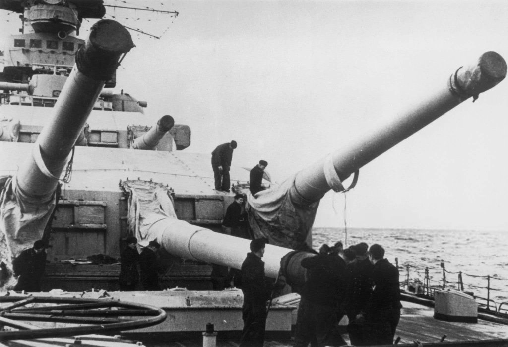 Scharnhorst 1939 (1).jpg