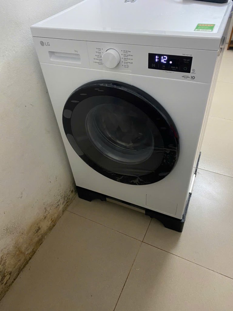 1016348313214088974 (1).jpg