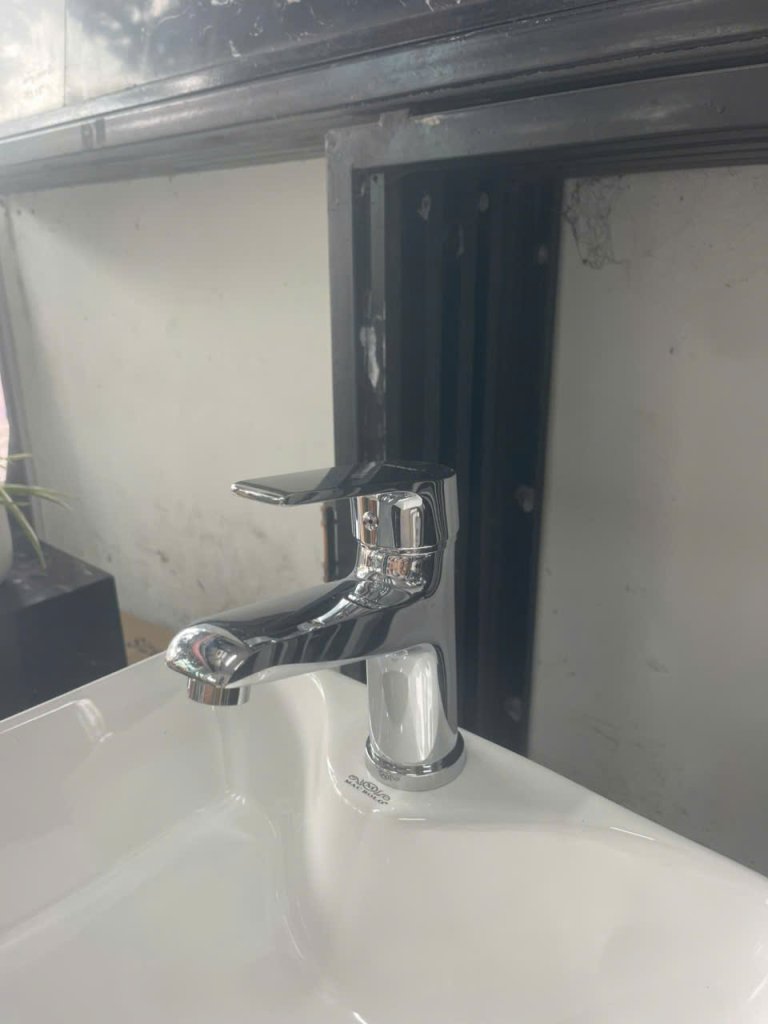 vòi thấp miale1.jpg