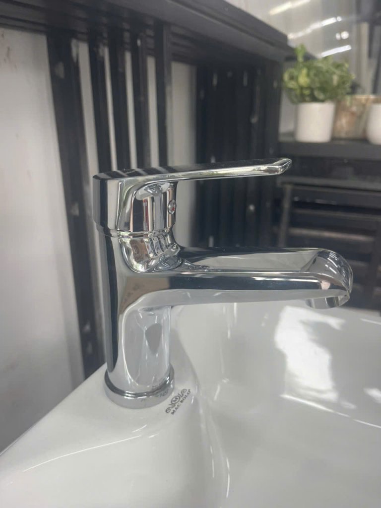 Vòi thấp MIle.jpg