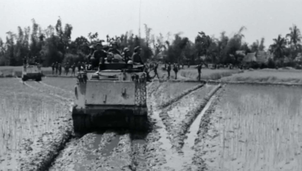 Ấp Băc 1963_1_2 (39).jpg