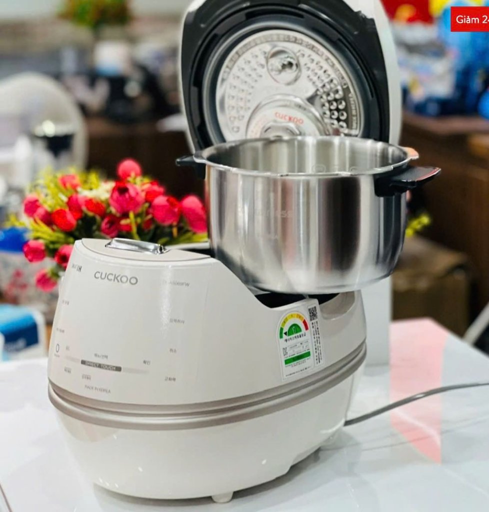 Nồi cơm điện Cao tần 1.08L Cuckoo CRP-DHAS069FW 3.jpg