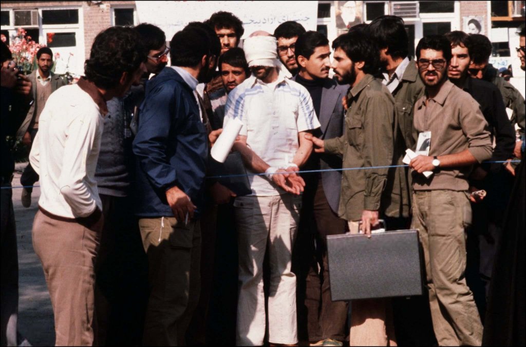 Iran 1979_11_9 (10).jpg