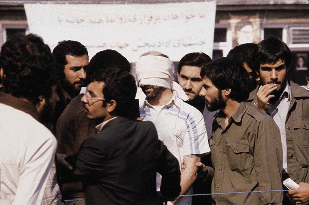 Iran 1979_11_9 (11).jpg