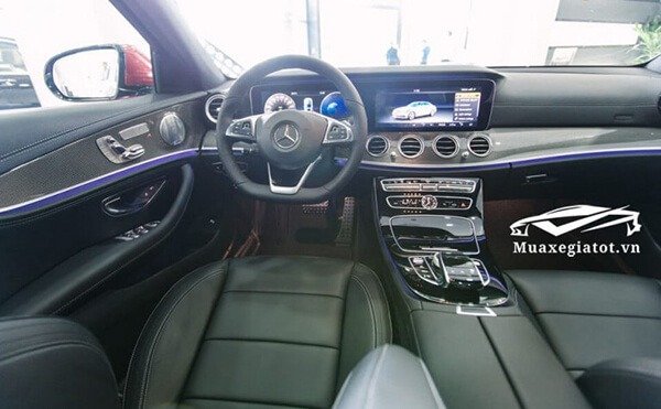 noi-that-xe-mercedes-e300-amg-2020-Xetot-com-10 (2).jpg