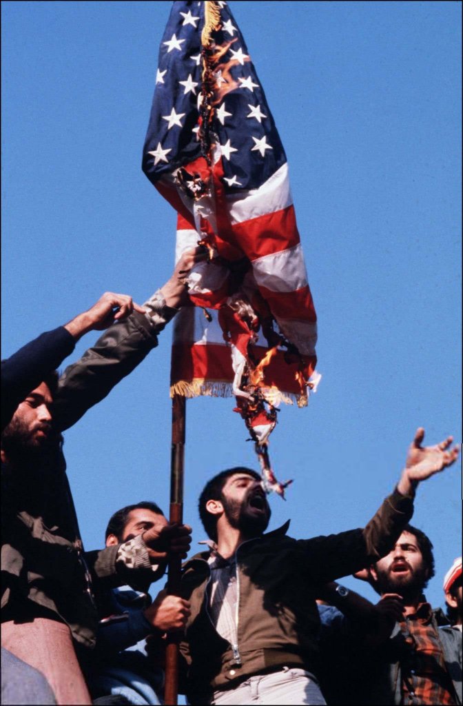 Iran 1979_11_11 (2).jpg