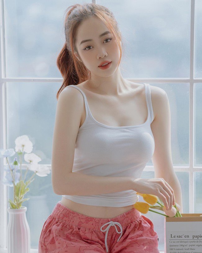 anh-1-1698389175-372-width650height812.jpg