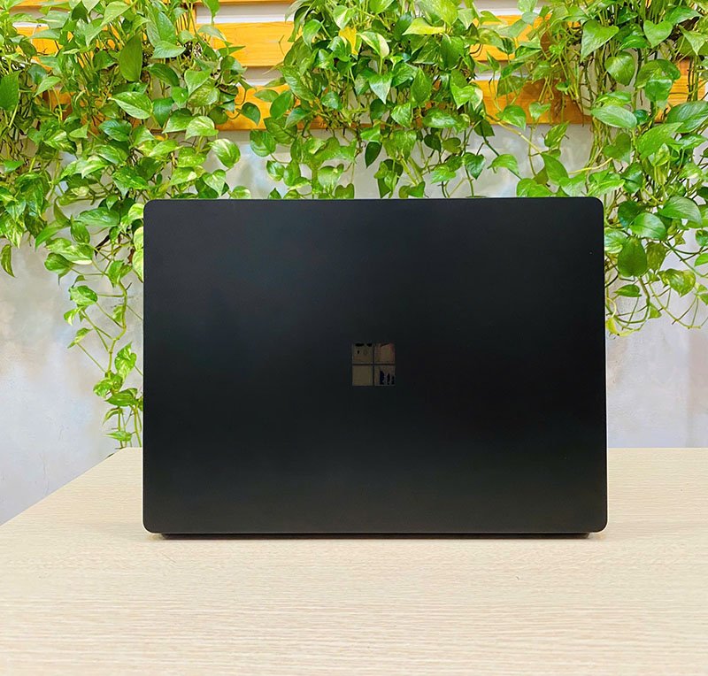 Surface Laptop 7.jpg