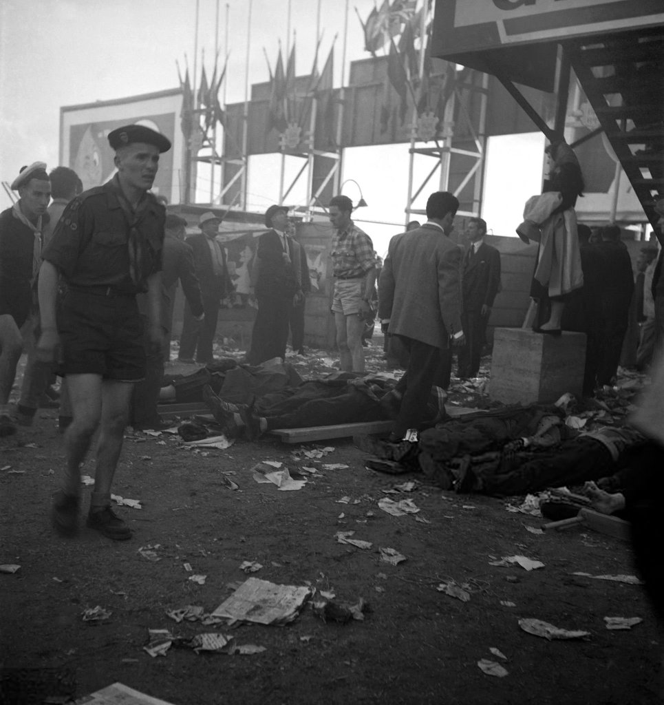 Đua ô tô 1955_6_11 (15).jpg