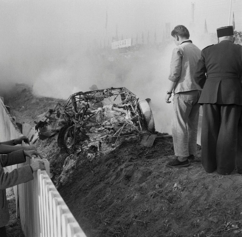 Đua ô tô 1955_6_11 (24).jpg