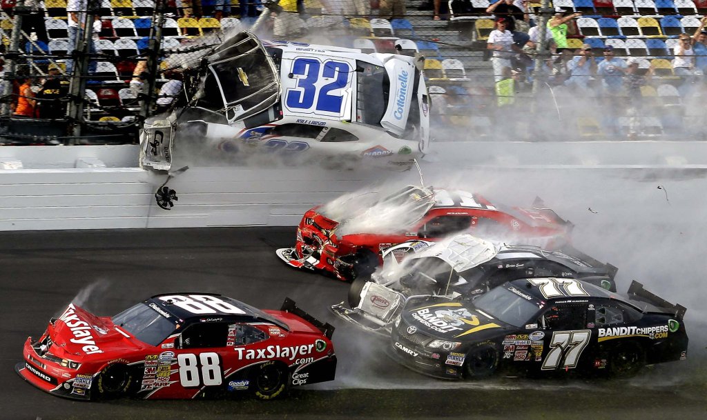 Đua ô tô 2013_2_23 (1).jpeg