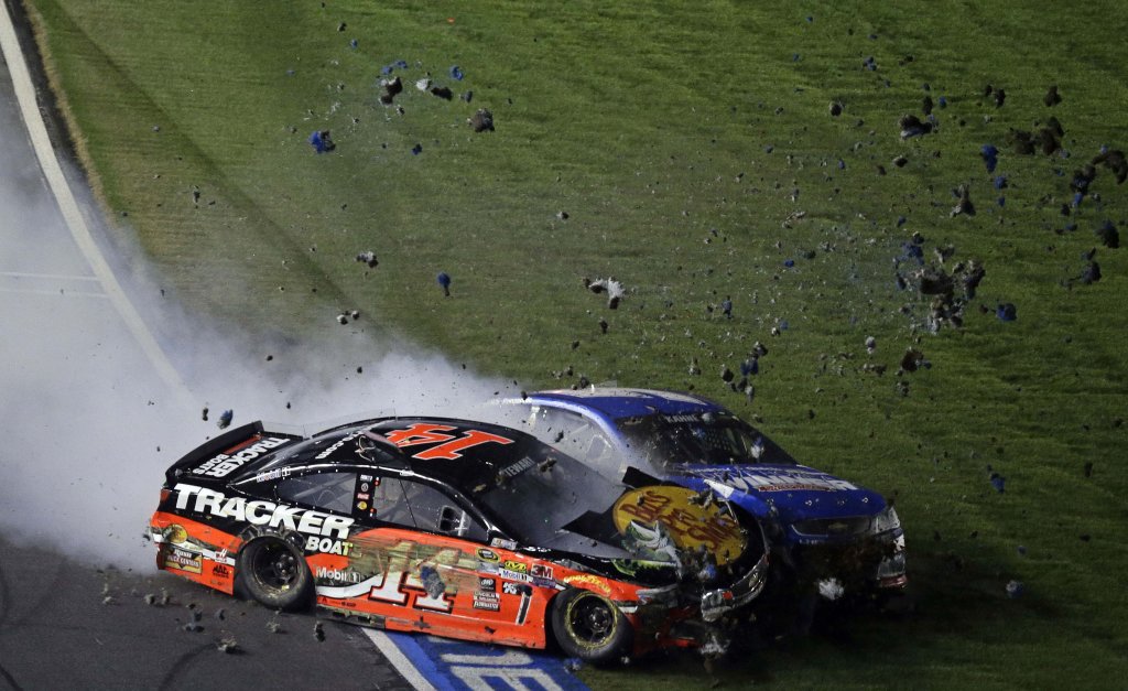 Đua ô tô 2016_5_21 (1).jpeg