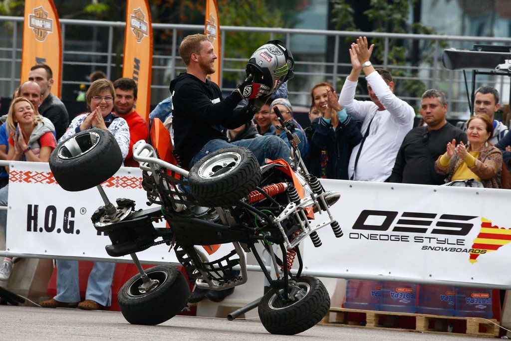 Đua ô tô 2019_9_13 (1).jpeg