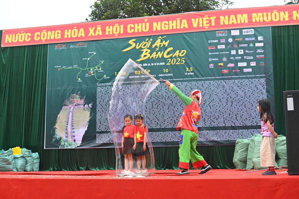 FIN_1525.jpg