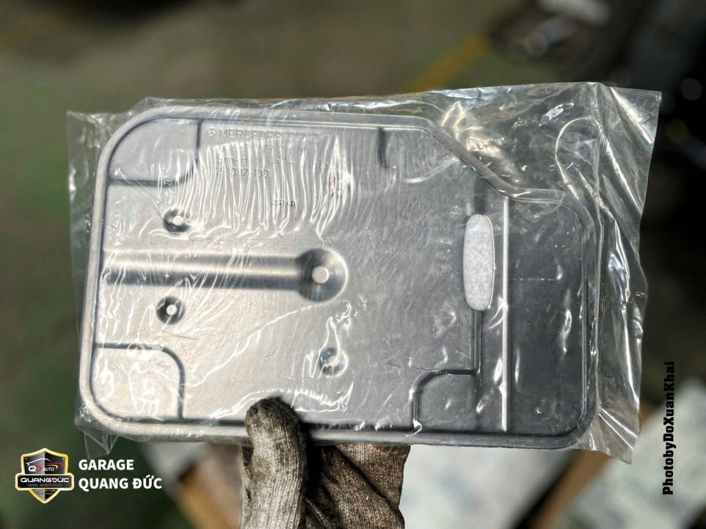 MERCEDES C300 - BẢO DƯỠNG ĐỊNH KỲ quangduc khaiphuchoi (10).jpg