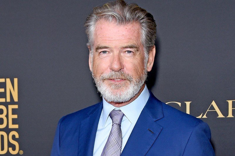 609072_body_208607_ticker_pierce_brosnan_gy.jpg