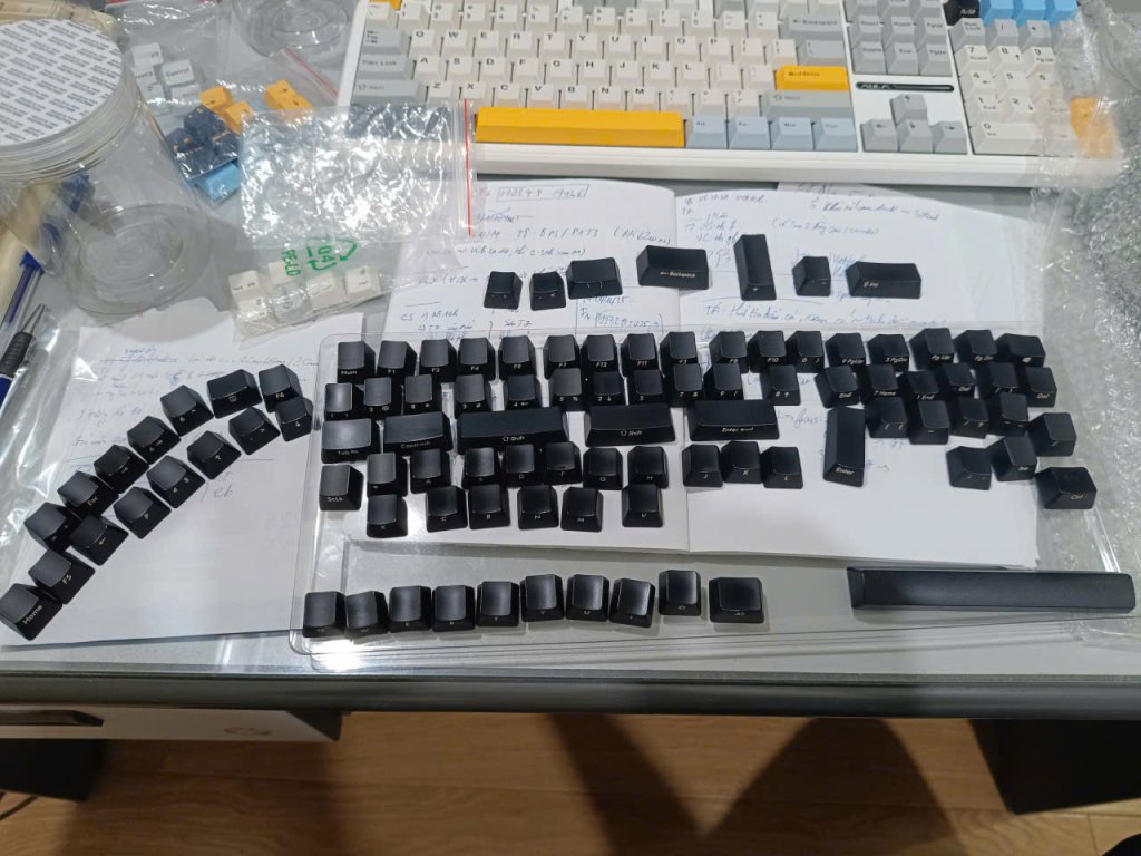z7384550861508_d84e826fc6ff442714f592c360aa9435.jpg