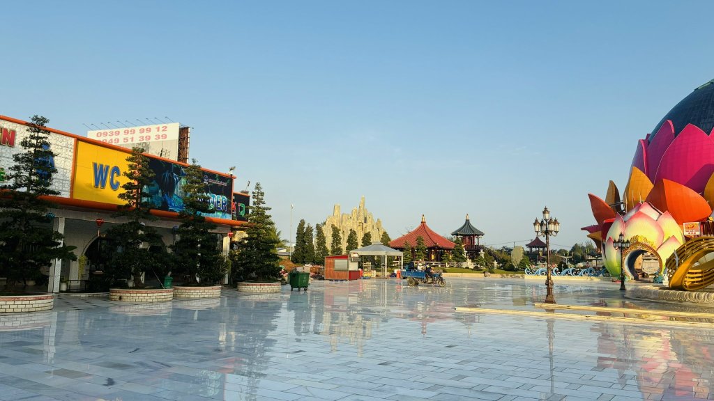 349.jpg