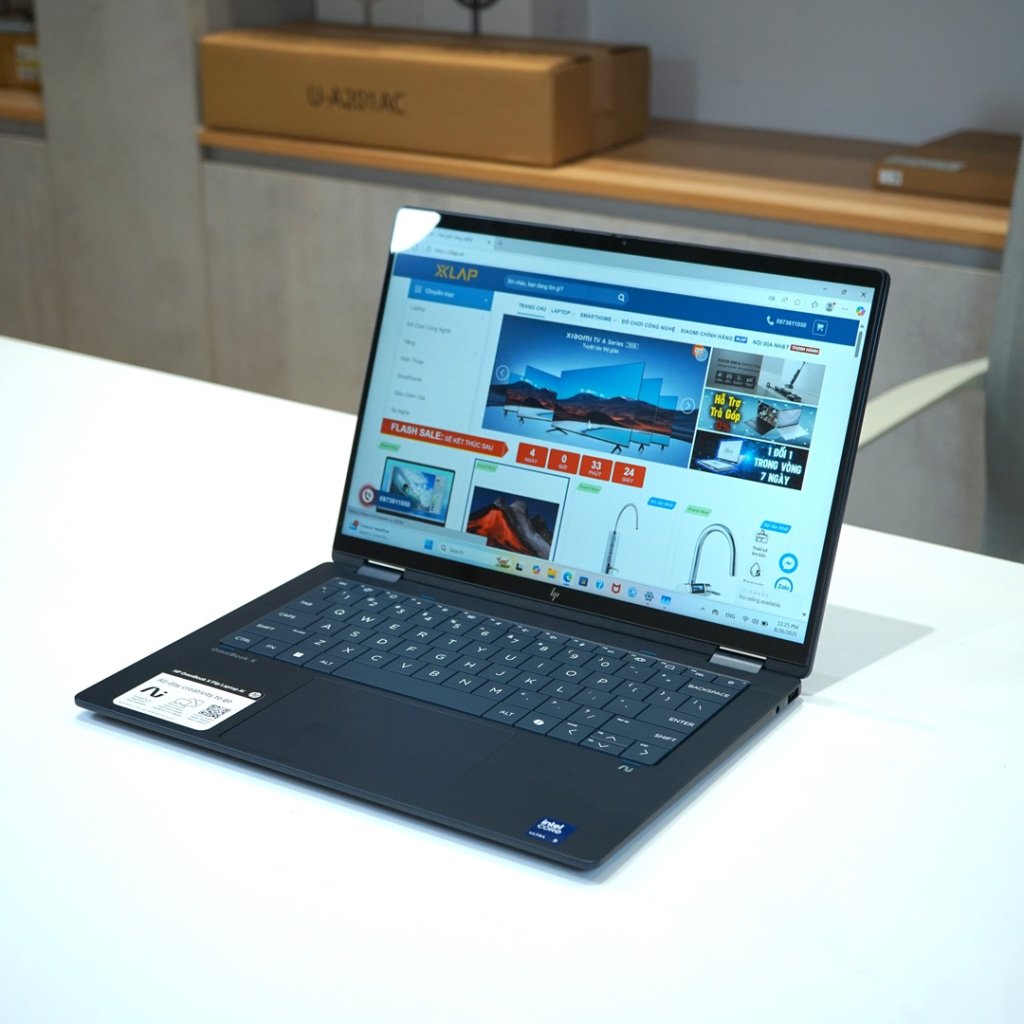 HP OMNIBOOK X 0.JPG