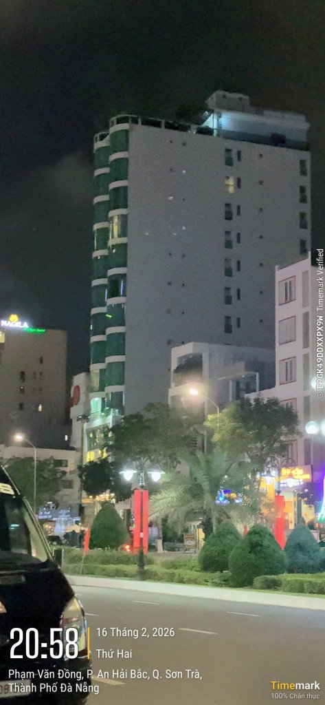 645.jpg