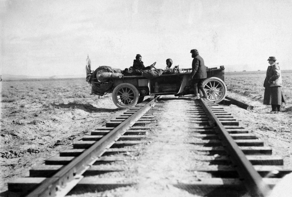 Đua ô tô 1908_2_12 (73).jpg