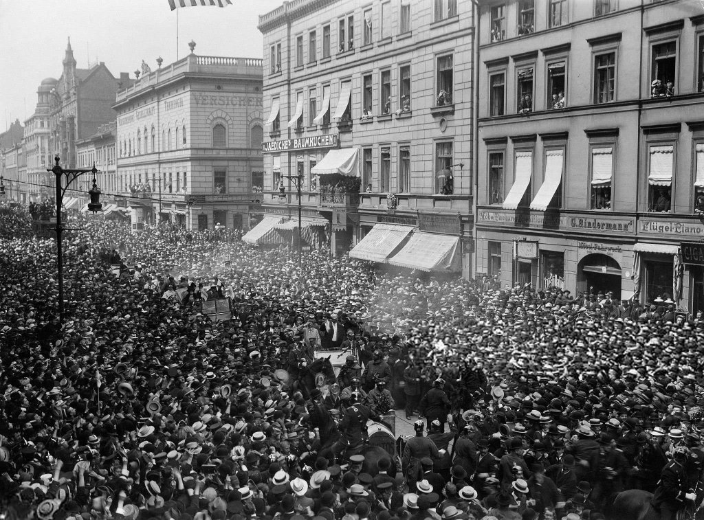 Đua ô tô 1908_2_12 (92).jpg