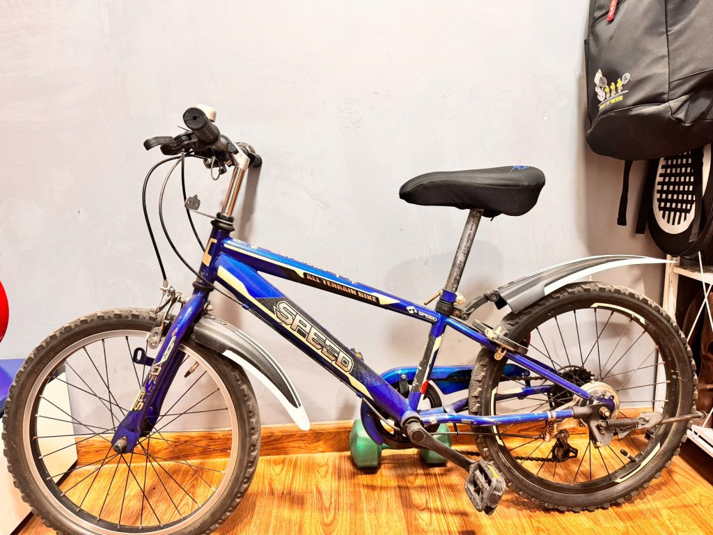 z7582148737605_aaba4d6b37436078e3b630b256984ff1.jpg