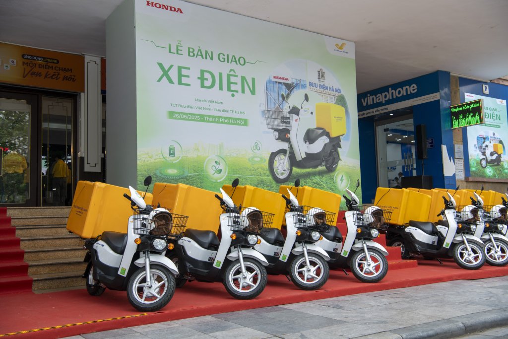 HondaVietnam x VietnamPost 2 (1).jpg