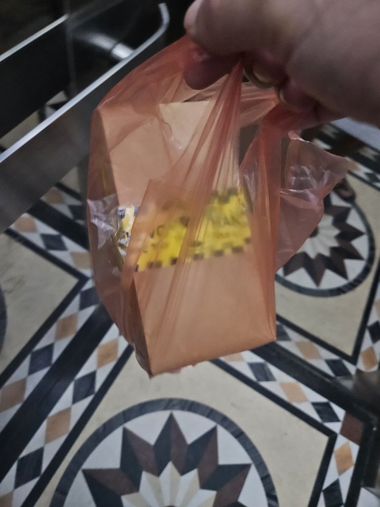 28598.jpg