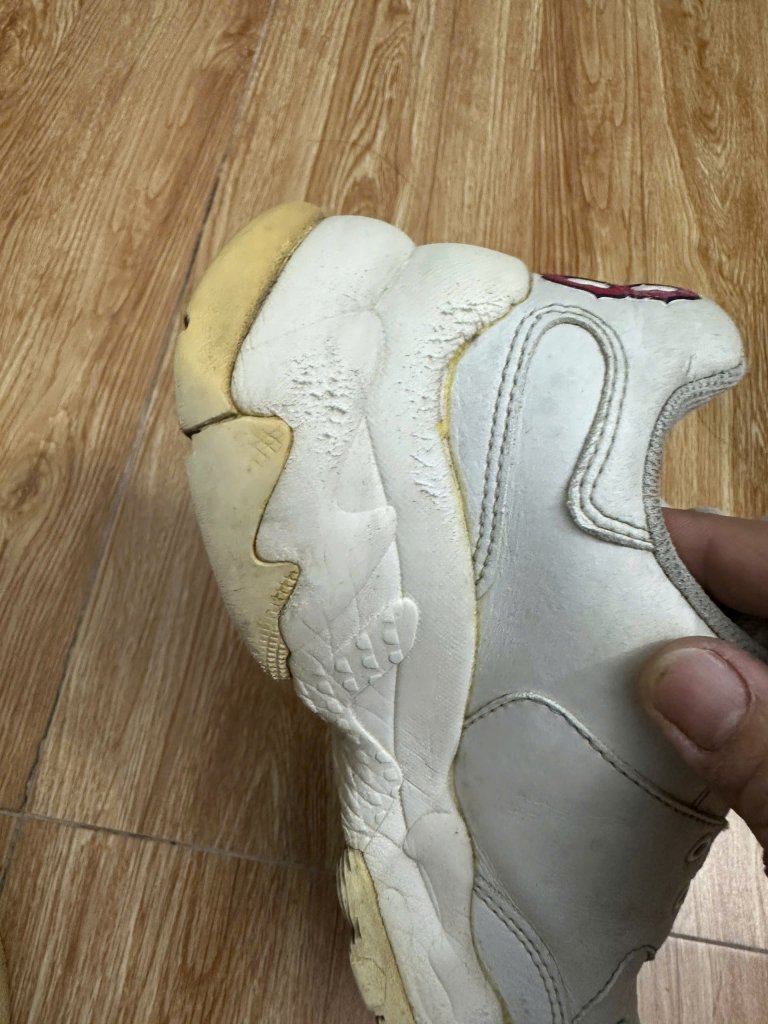 z7606023835307_37bffde1a40656466f38b2064c77564d.jpg