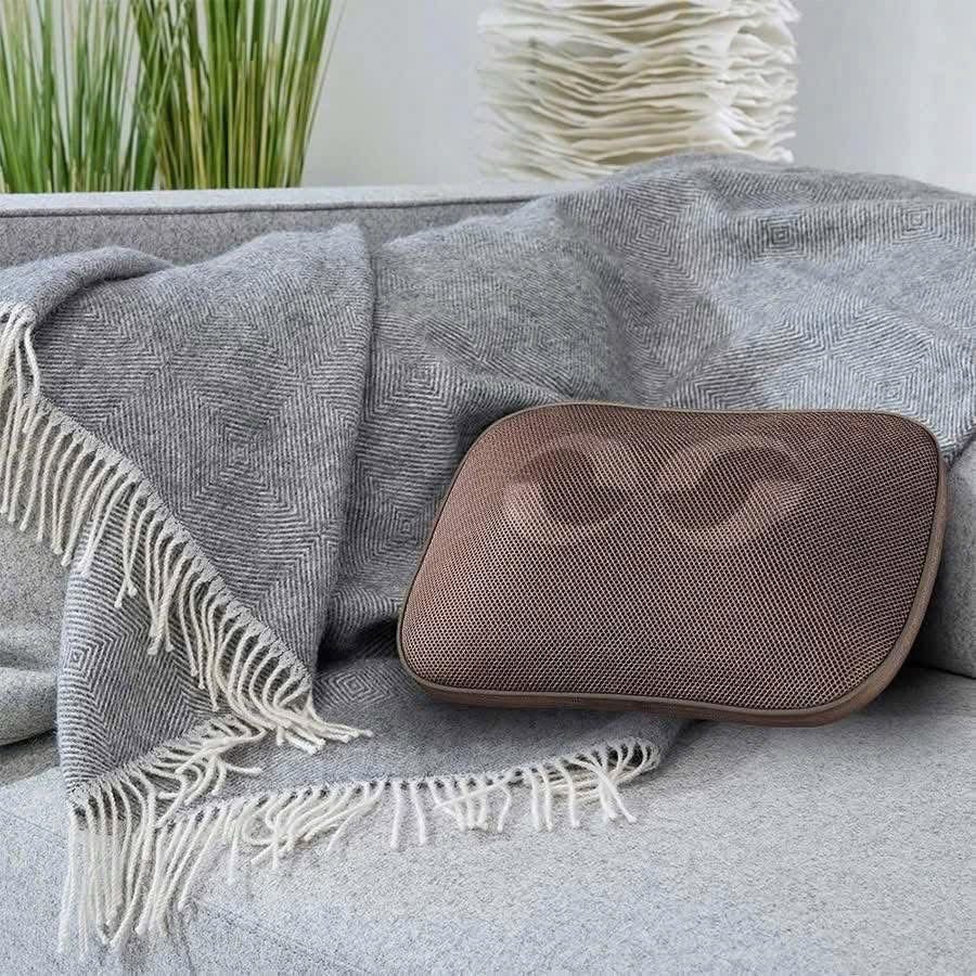  Gối massage cổ vai gáy có đèn hồng ngoại Beurer MG 1472.jpg