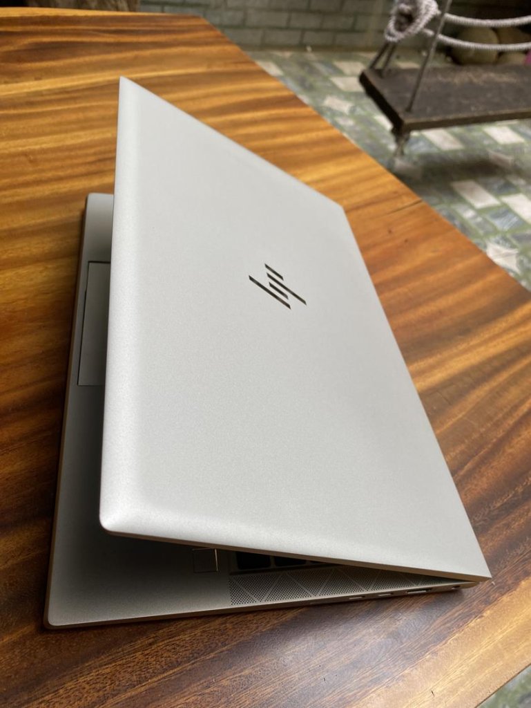 HP-Elitebook-840-G8-Core-i5-11th-2.jpg