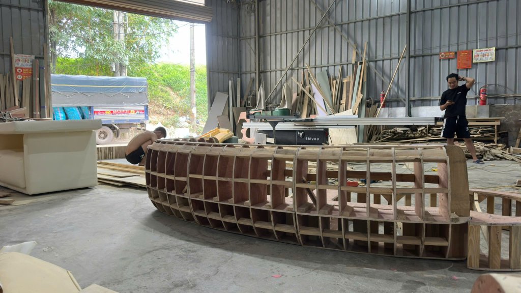 mau sofa da ni vang phong khach dep hien dai ha noi sf451 (9).jpg