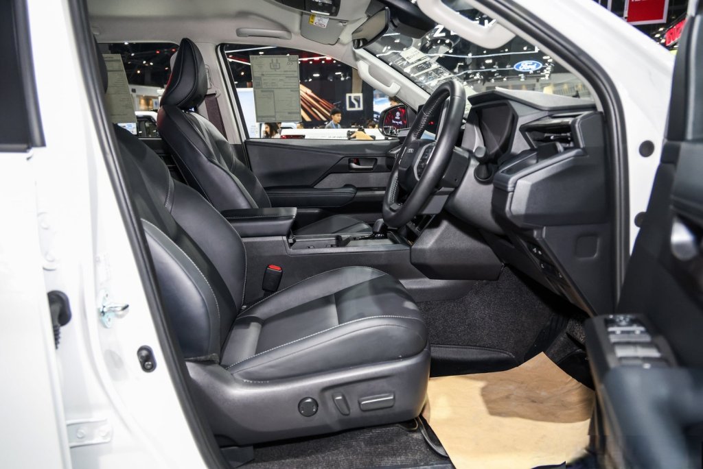 2026-bims-toyota-hilux-travo-e-18.jpg