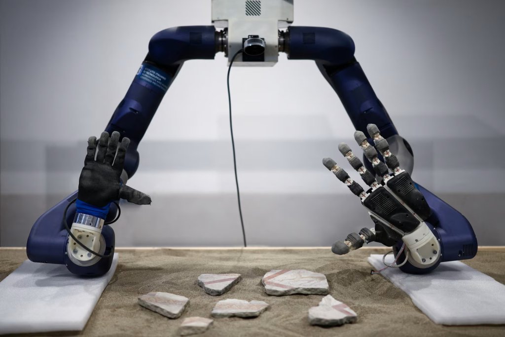 Robot 2025_11_27 (1).jpg