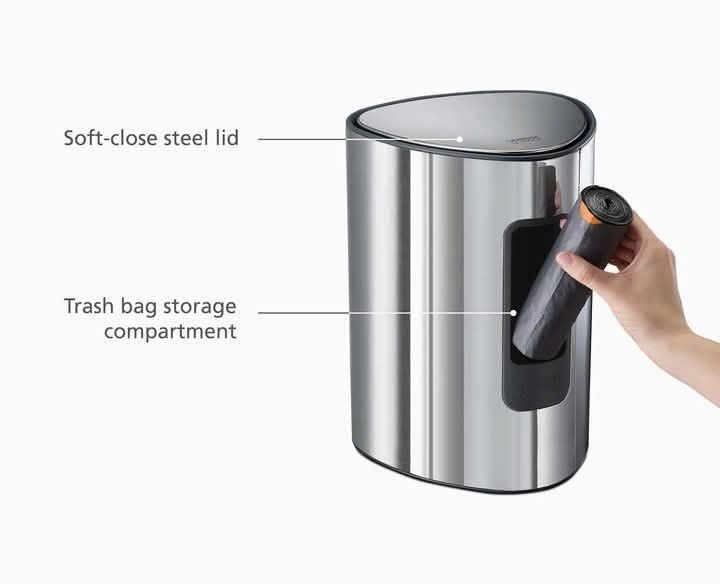 Thùng rác có bàn đạp bằng thép không gỉ EasyStore™ Luxe 5L Joseph Joseph 705964.jpg