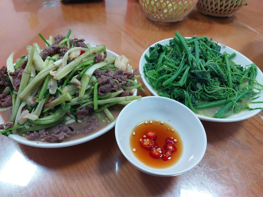 ee5d9b8c3633b86de122.jpg