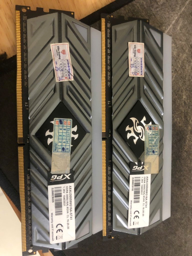 1646625292169601408.jpg