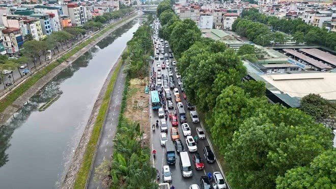 duong Lang.jpg