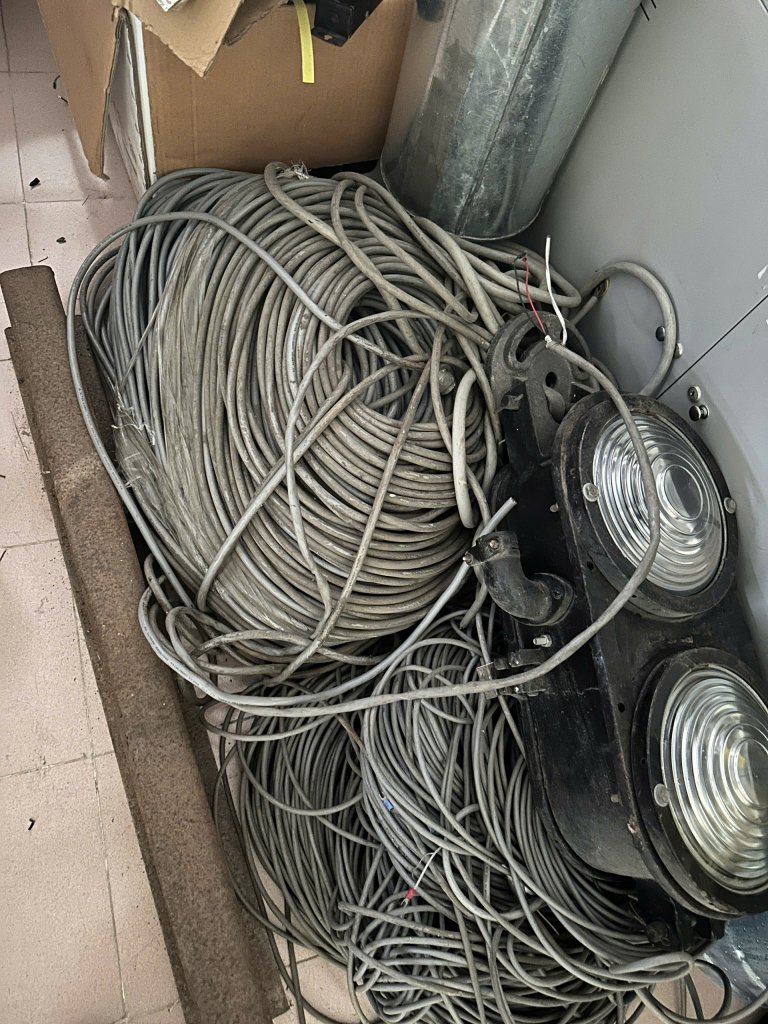 z7683661877528_1f29883fcacd682d94e6eeff78e09144.jpg